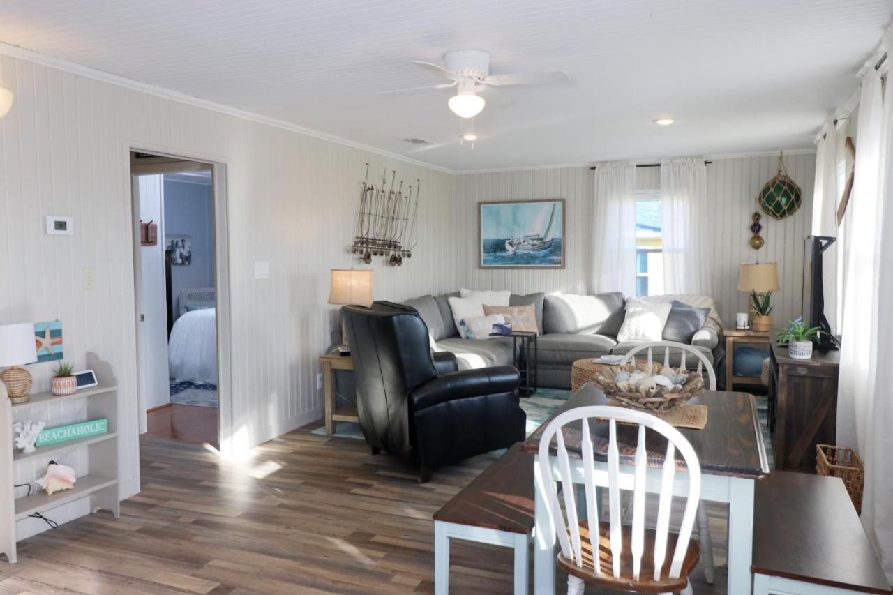 One-Of-A-Kind Beach Home With Lounge Bar Game Room Galveston Luaran gambar